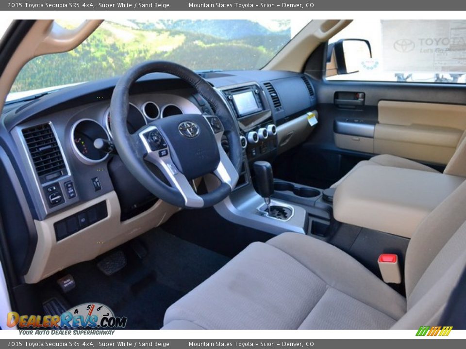 2015 Toyota Sequoia SR5 4x4 Super White / Sand Beige Photo #5