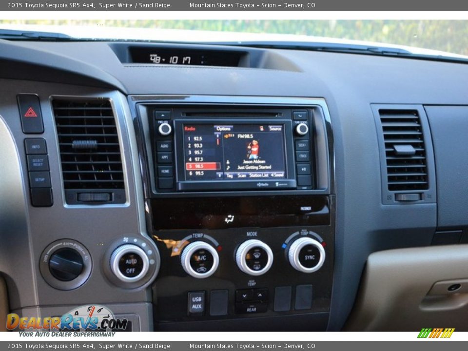 2015 Toyota Sequoia SR5 4x4 Super White / Sand Beige Photo #6