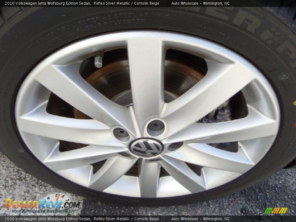 2010 Volkswagen Jetta Wolfsburg Edition Sedan Reflex Silver Metallic / Cornsilk Beige Photo #7