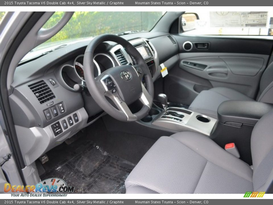2015 Toyota Tacoma V6 Double Cab 4x4 Silver Sky Metallic / Graphite Photo #5