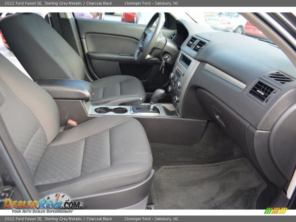 2012 Ford Fusion SE Sterling Grey Metallic / Charcoal Black Photo #16