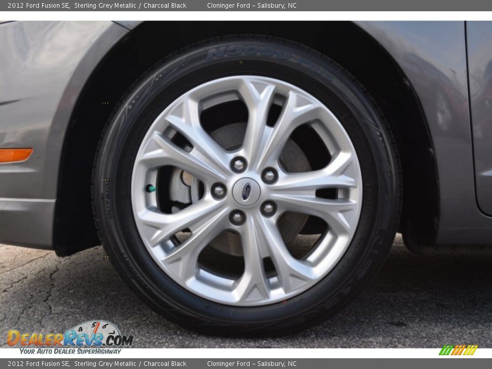 2012 Ford Fusion SE Sterling Grey Metallic / Charcoal Black Photo #17