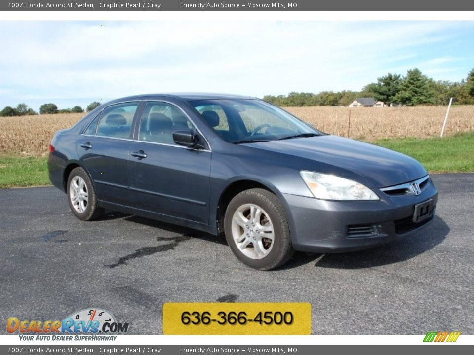 2007 Honda Accord SE Sedan Graphite Pearl / Gray Photo #3