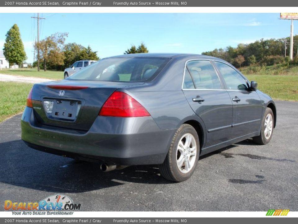 2007 Honda Accord SE Sedan Graphite Pearl / Gray Photo #4