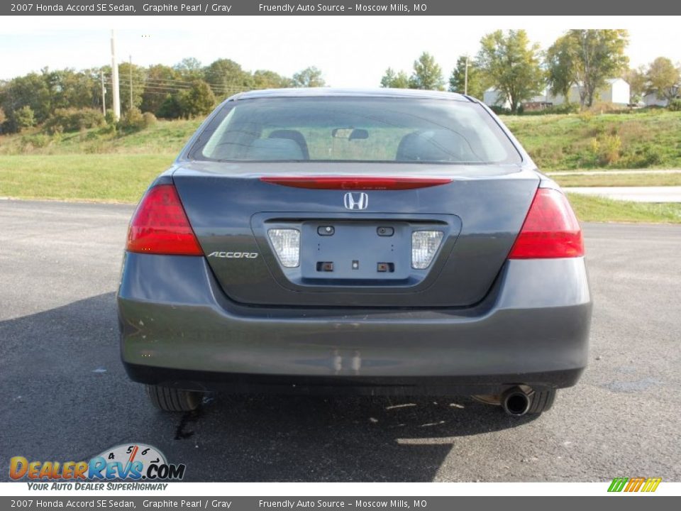 2007 Honda Accord SE Sedan Graphite Pearl / Gray Photo #5