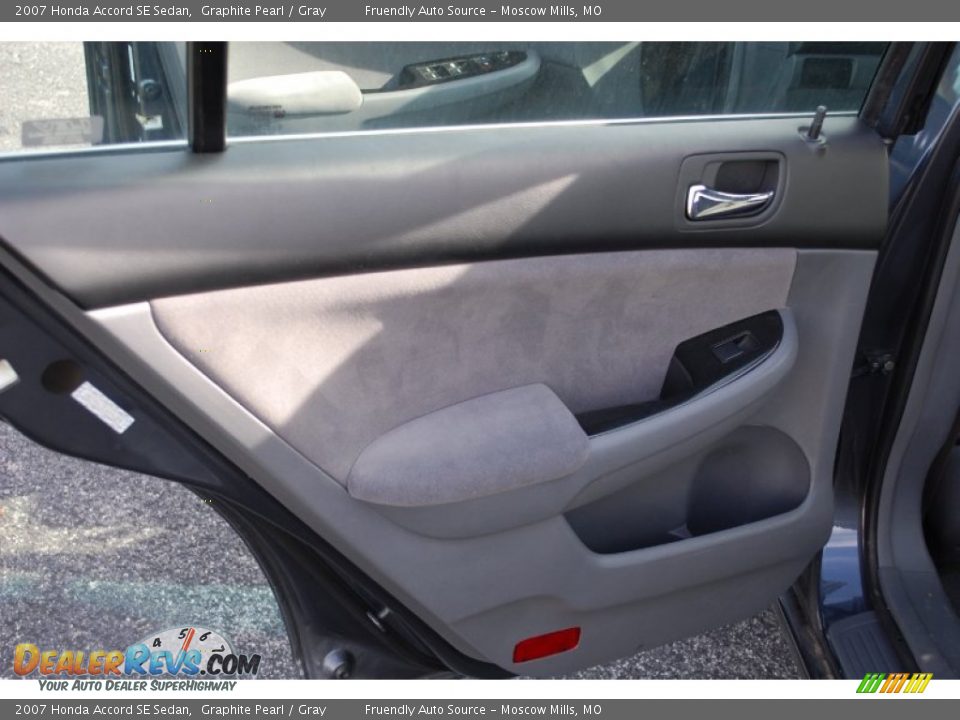 2007 Honda Accord SE Sedan Graphite Pearl / Gray Photo #11