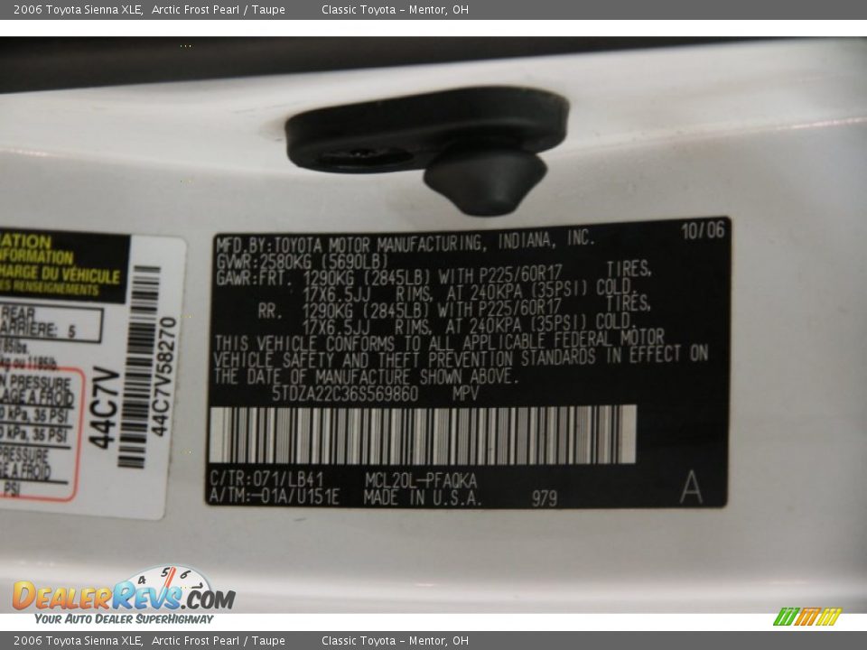 2006 Toyota Sienna XLE Arctic Frost Pearl / Taupe Photo #21