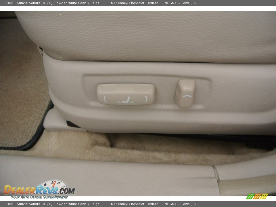 2006 Hyundai Sonata LX V6 Powder White Pearl / Beige Photo #9