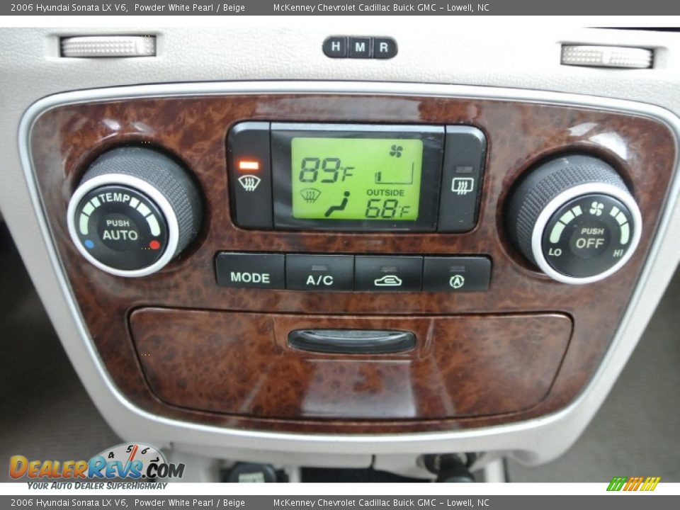 2006 Hyundai Sonata LX V6 Powder White Pearl / Beige Photo #17