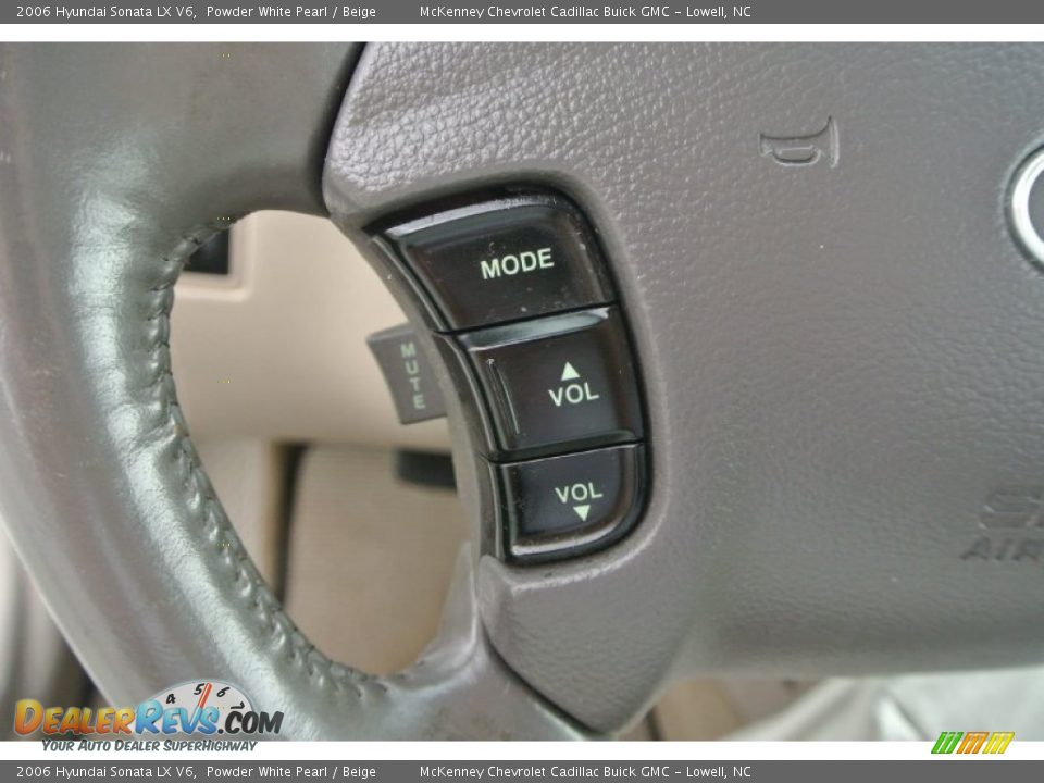 2006 Hyundai Sonata LX V6 Powder White Pearl / Beige Photo #21