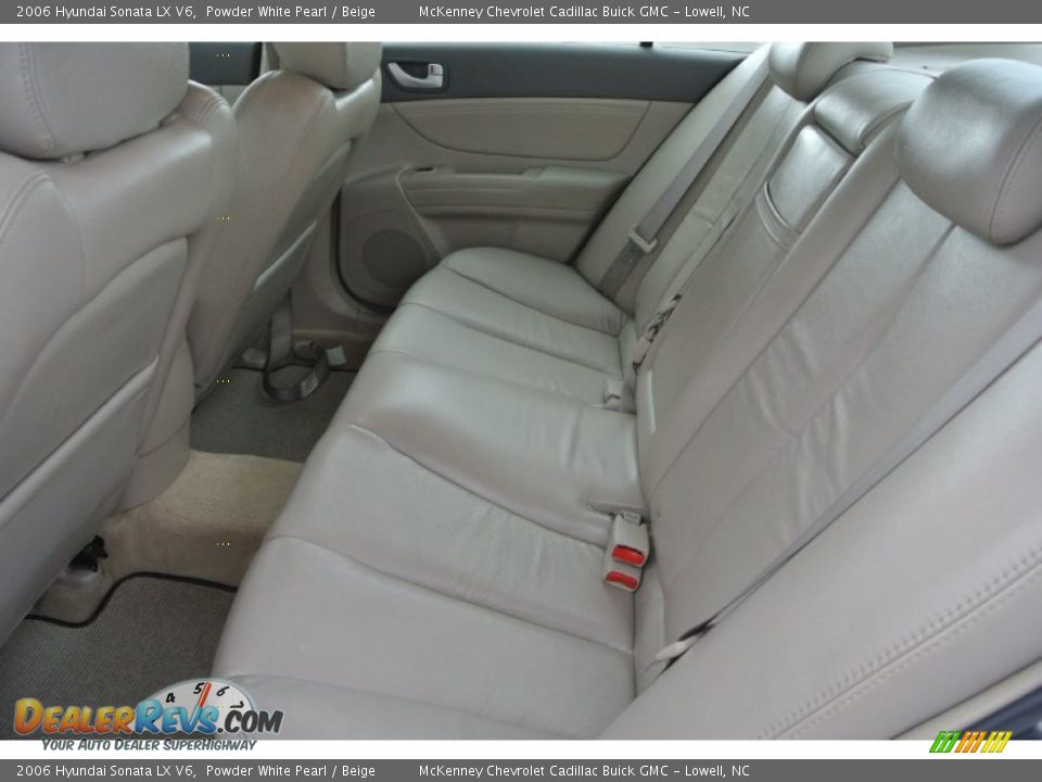 2006 Hyundai Sonata LX V6 Powder White Pearl / Beige Photo #22