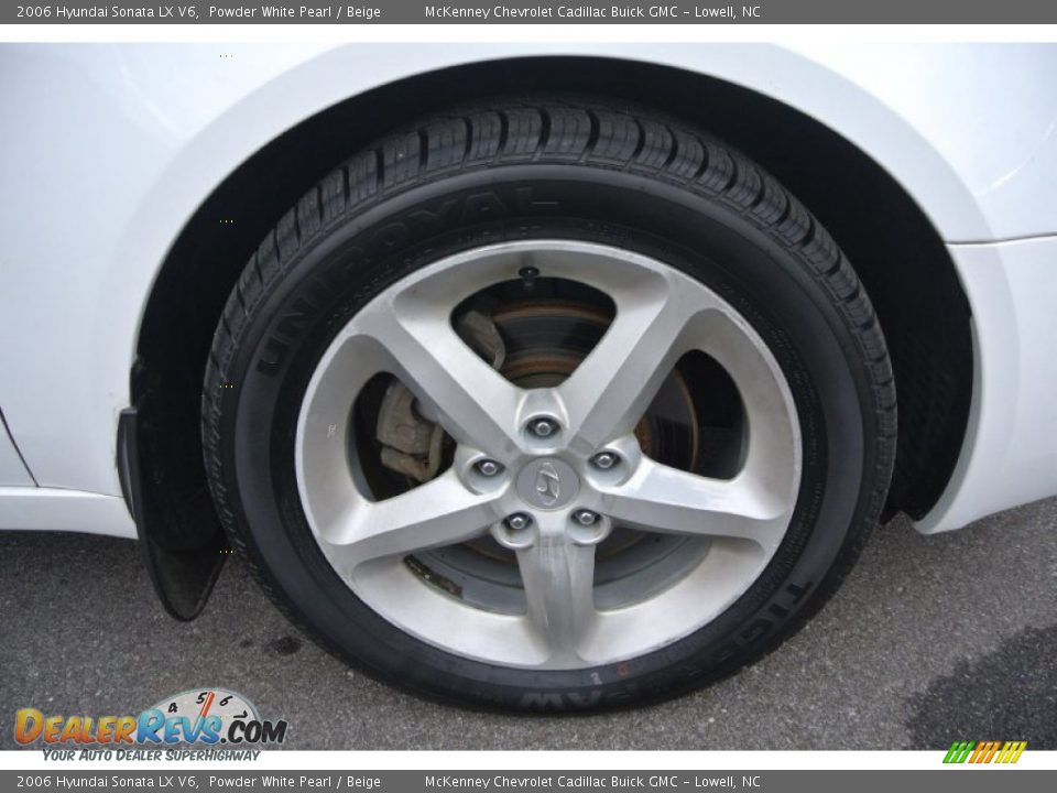 2006 Hyundai Sonata LX V6 Powder White Pearl / Beige Photo #28