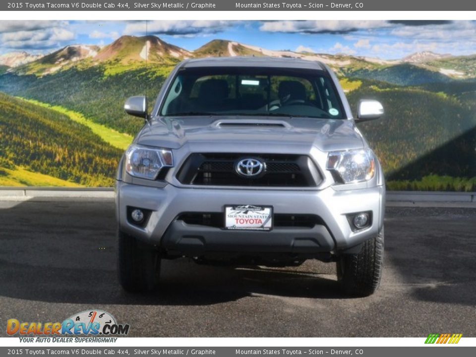 2015 Toyota Tacoma V6 Double Cab 4x4 Silver Sky Metallic / Graphite Photo #2