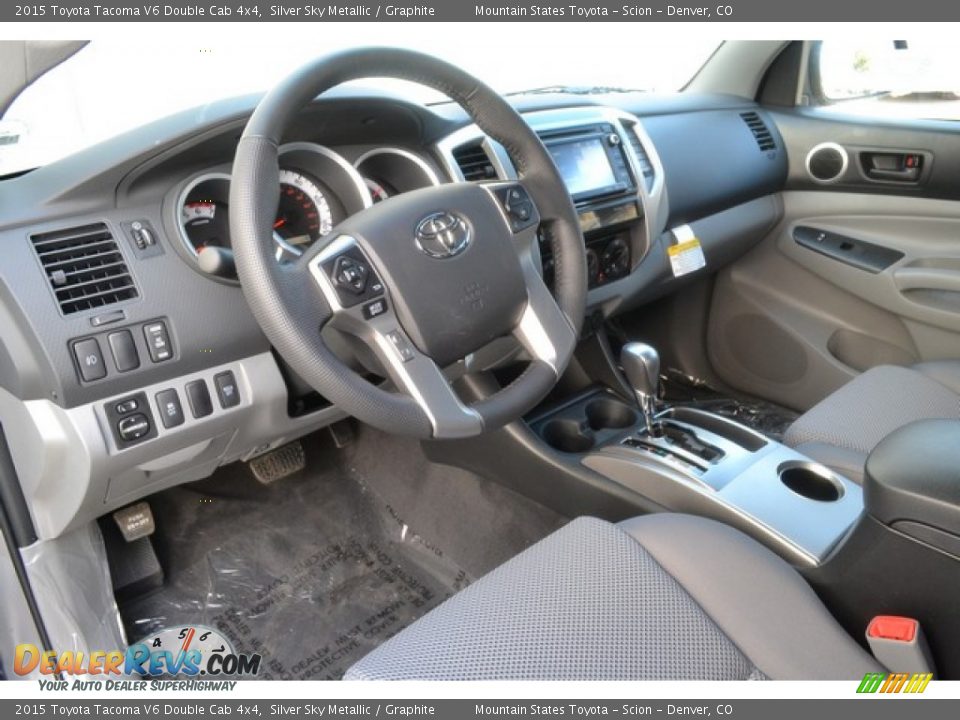 2015 Toyota Tacoma V6 Double Cab 4x4 Silver Sky Metallic / Graphite Photo #5