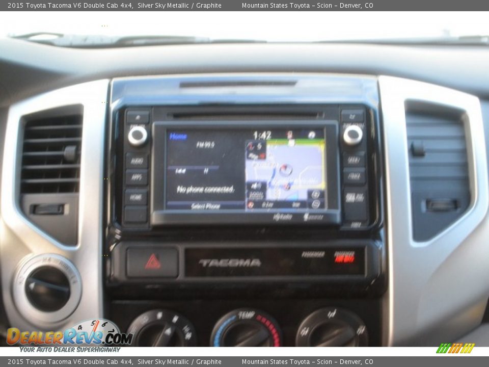 2015 Toyota Tacoma V6 Double Cab 4x4 Silver Sky Metallic / Graphite Photo #6