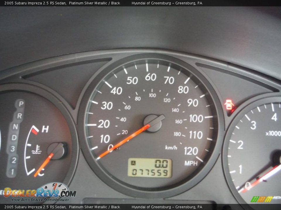 2005 Subaru Impreza 2.5 RS Sedan Platinum Silver Metallic / Black Photo #25