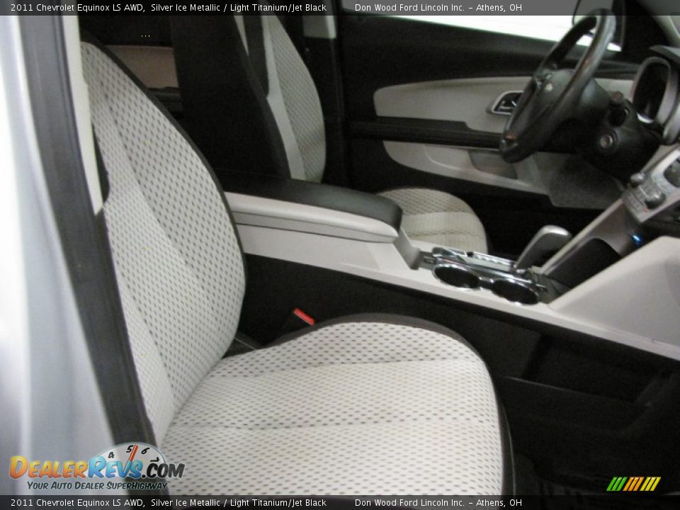 2011 Chevrolet Equinox LS AWD Silver Ice Metallic / Light Titanium/Jet Black Photo #9