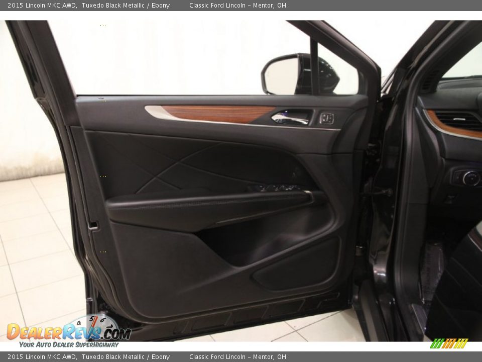 2015 Lincoln MKC AWD Tuxedo Black Metallic / Ebony Photo #4