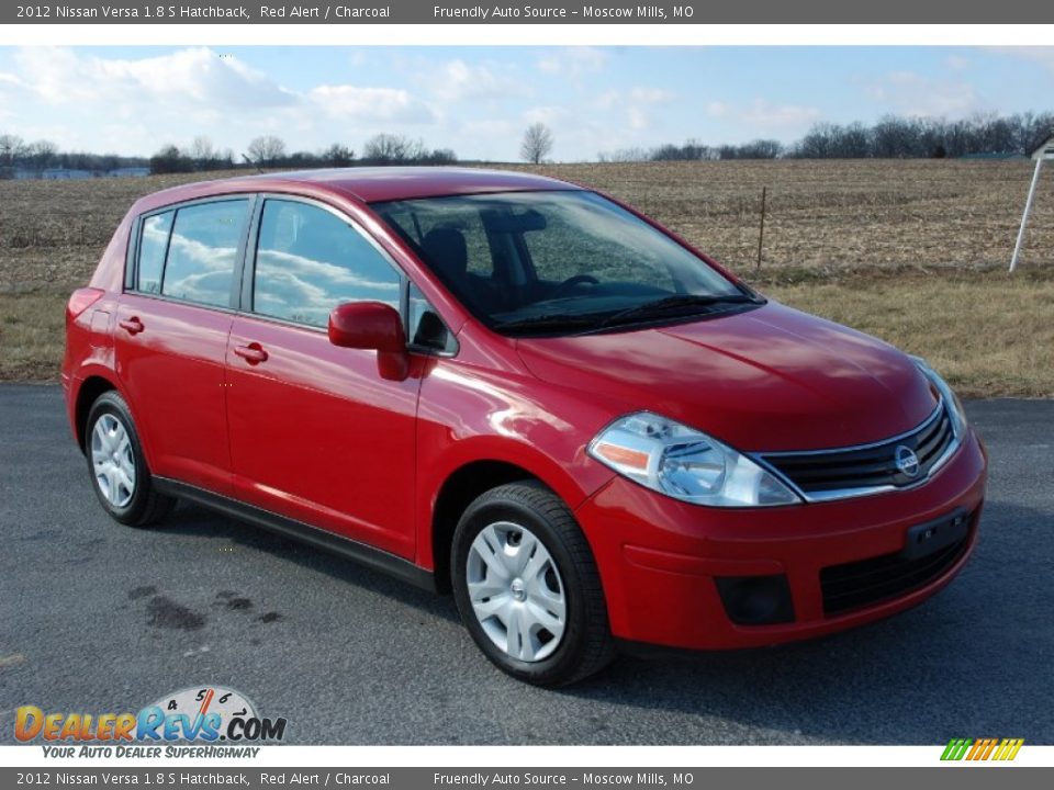 2012 Nissan Versa 1.8 S Hatchback Red Alert / Charcoal Photo #3