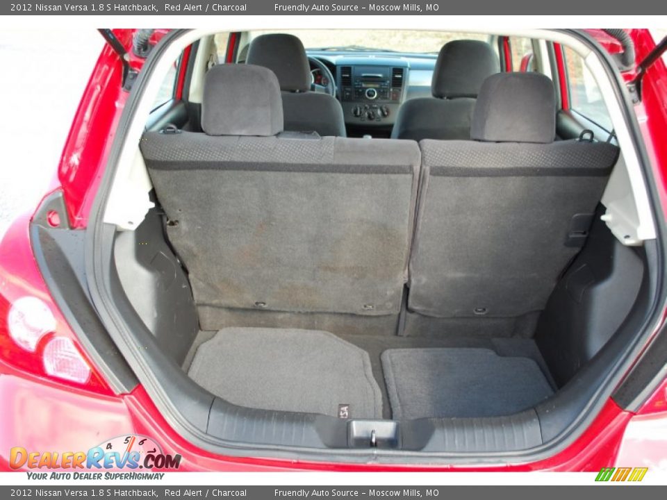 2012 Nissan Versa 1.8 S Hatchback Red Alert / Charcoal Photo #8