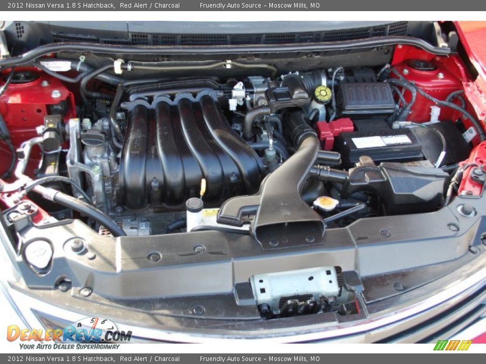 2012 Nissan Versa 1.8 S Hatchback Red Alert / Charcoal Photo #12