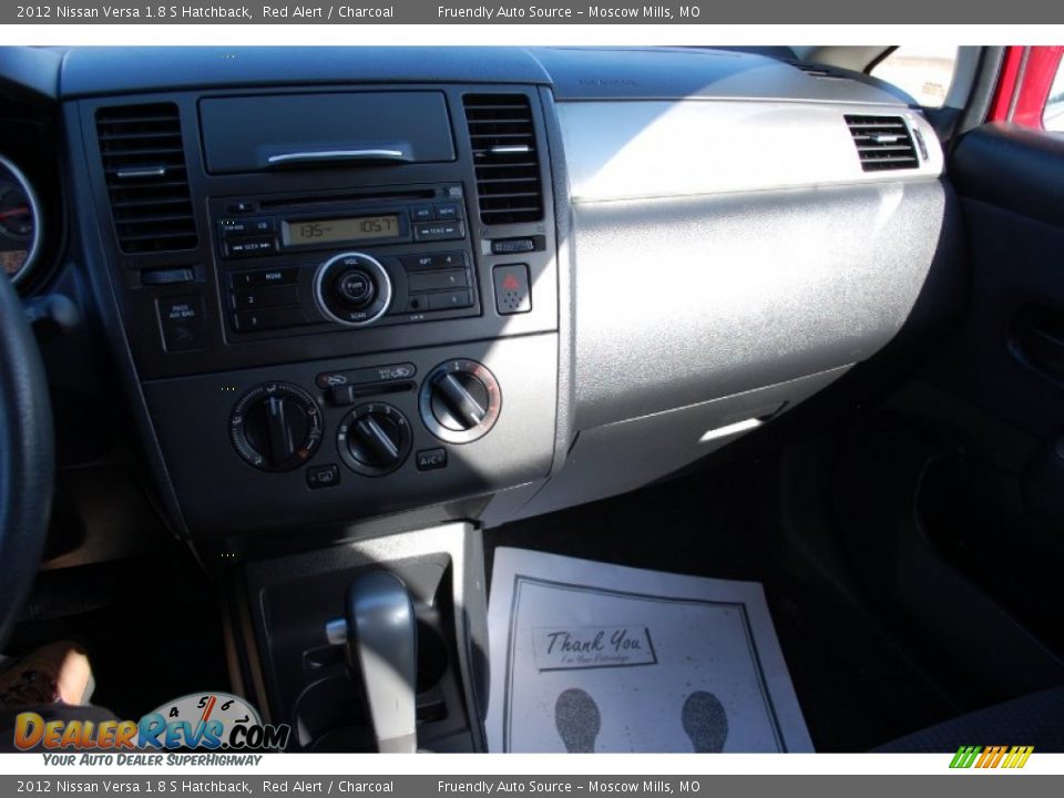2012 Nissan Versa 1.8 S Hatchback Red Alert / Charcoal Photo #13