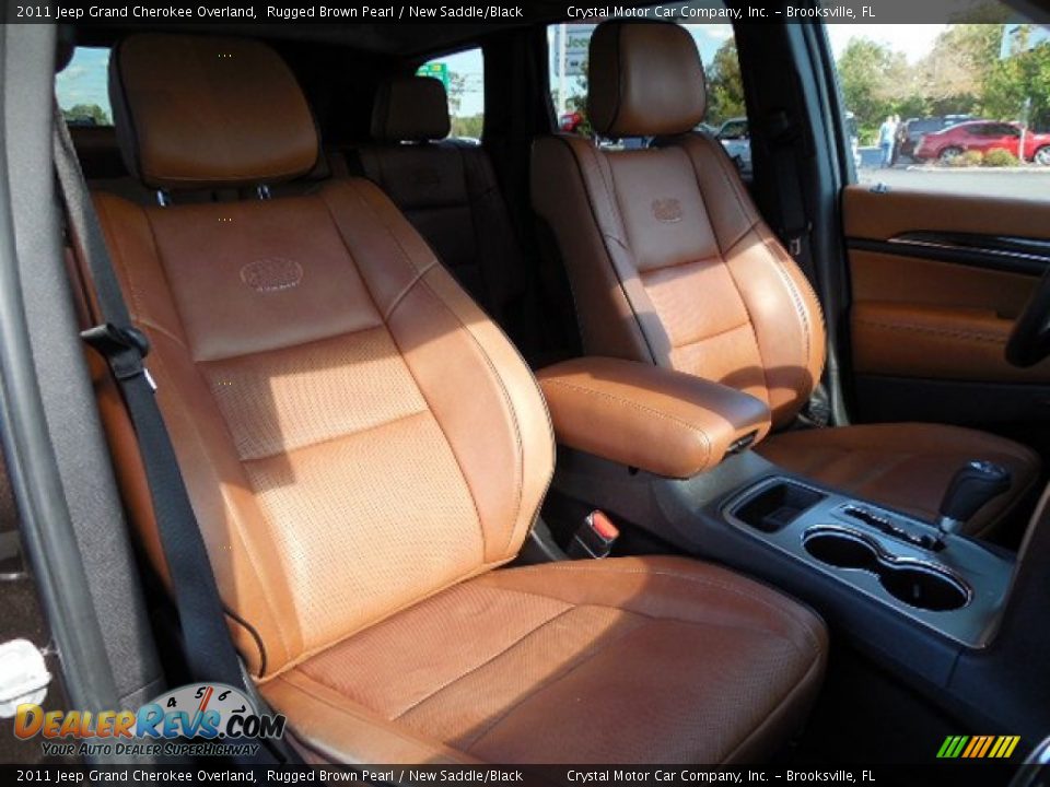 Front Seat of 2011 Jeep Grand Cherokee Overland Photo #13
