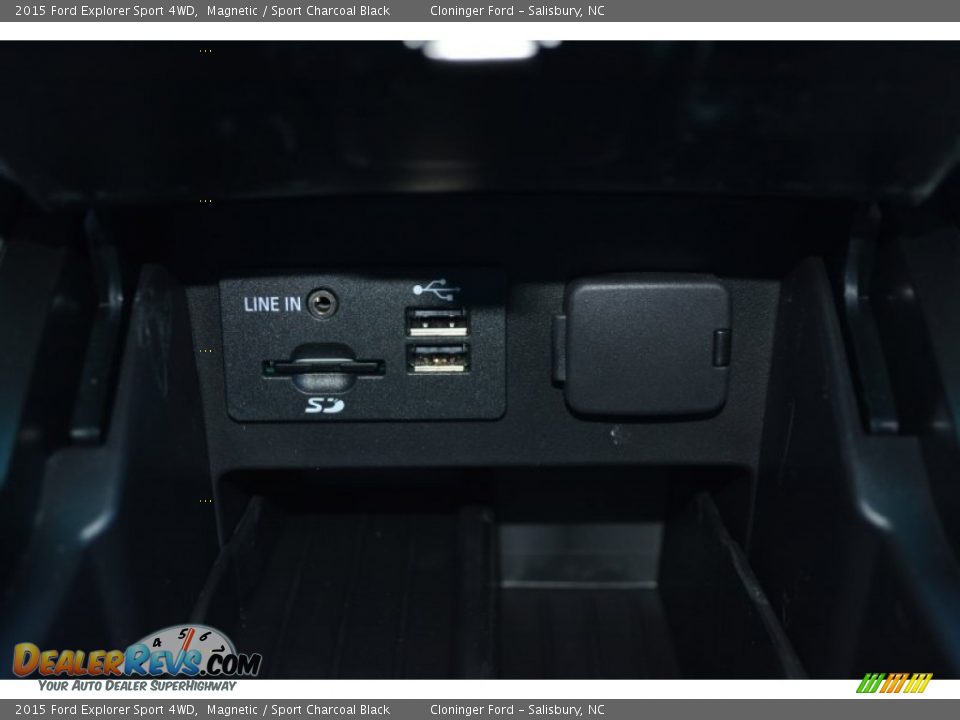 2015 Ford Explorer Sport 4WD Magnetic / Sport Charcoal Black Photo #21