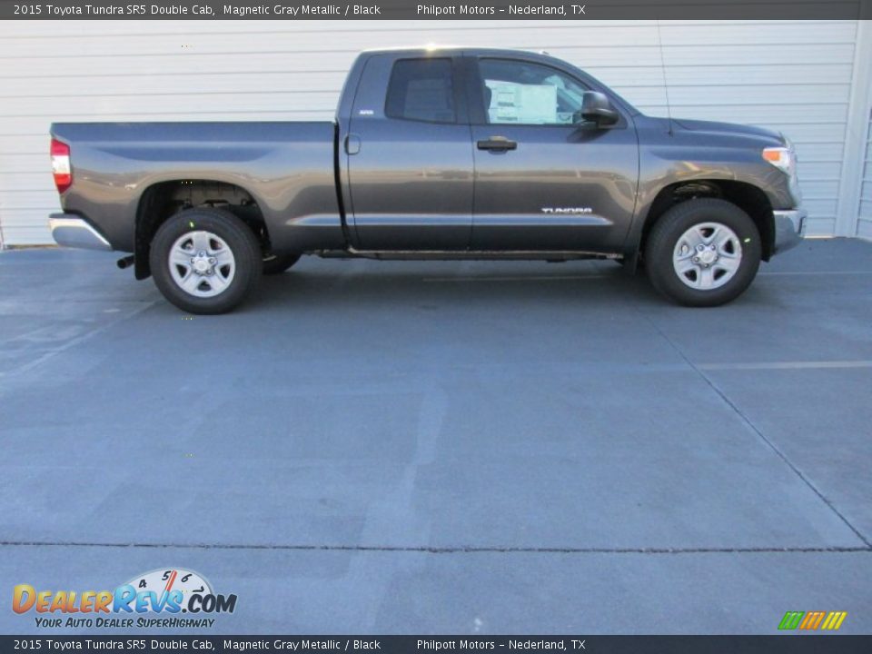 2015 Toyota Tundra SR5 Double Cab Magnetic Gray Metallic / Black Photo #3