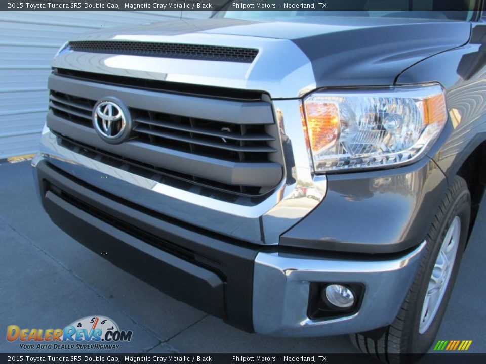 2015 Toyota Tundra SR5 Double Cab Magnetic Gray Metallic / Black Photo #10