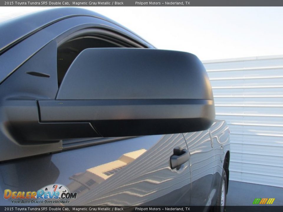 2015 Toyota Tundra SR5 Double Cab Magnetic Gray Metallic / Black Photo #12