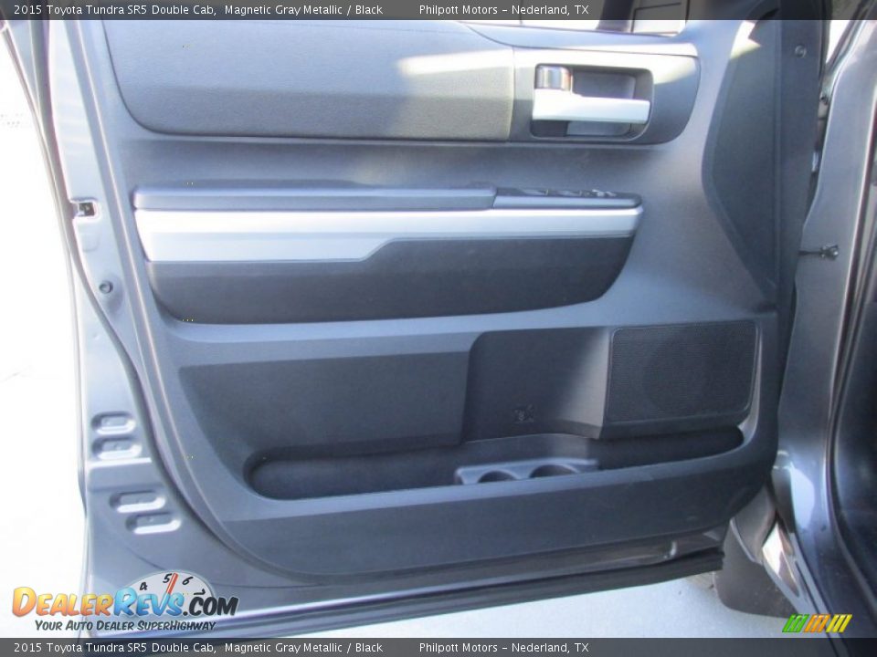 2015 Toyota Tundra SR5 Double Cab Magnetic Gray Metallic / Black Photo #19