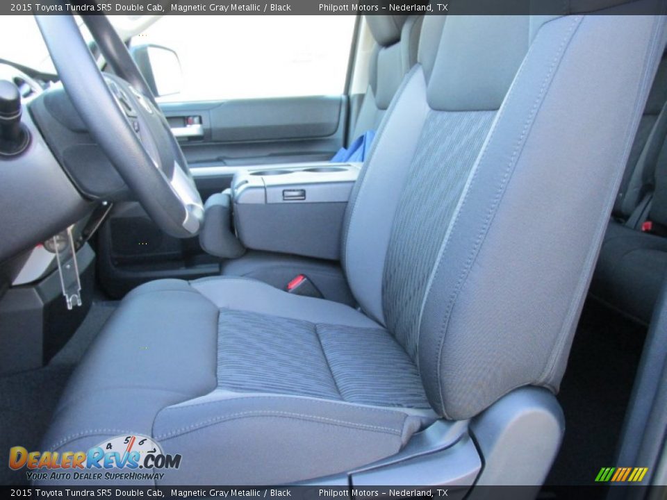2015 Toyota Tundra SR5 Double Cab Magnetic Gray Metallic / Black Photo #21