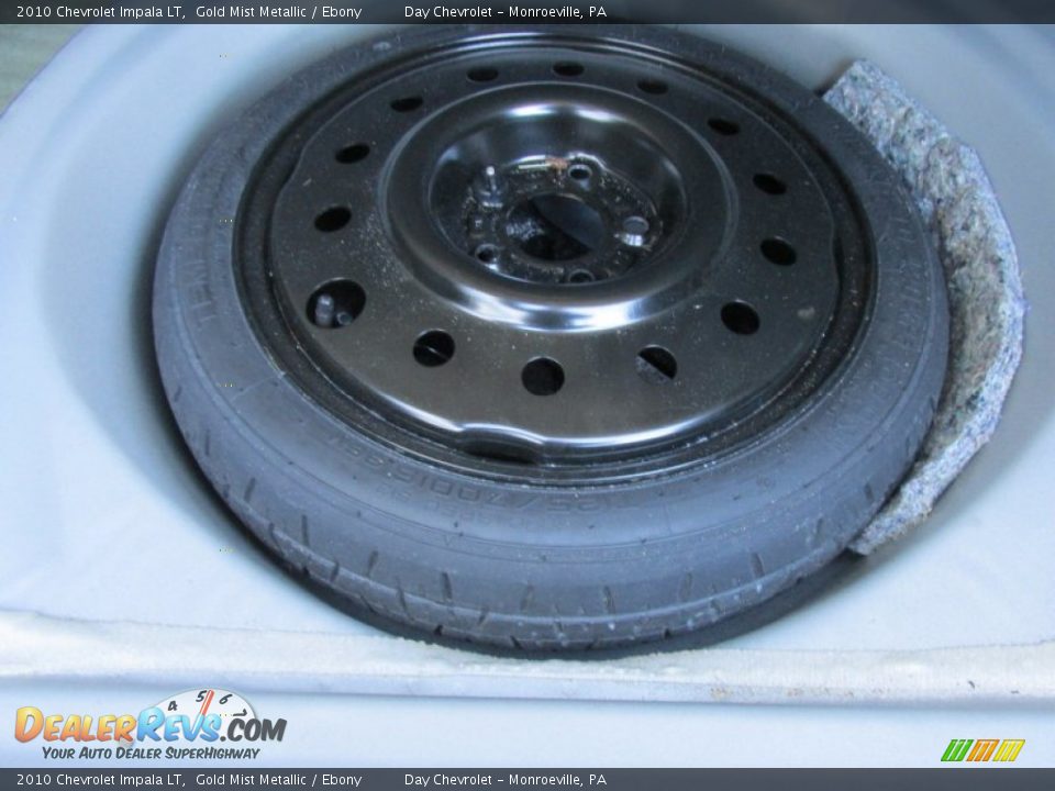 2010 Chevrolet Impala LT Gold Mist Metallic / Ebony Photo #18