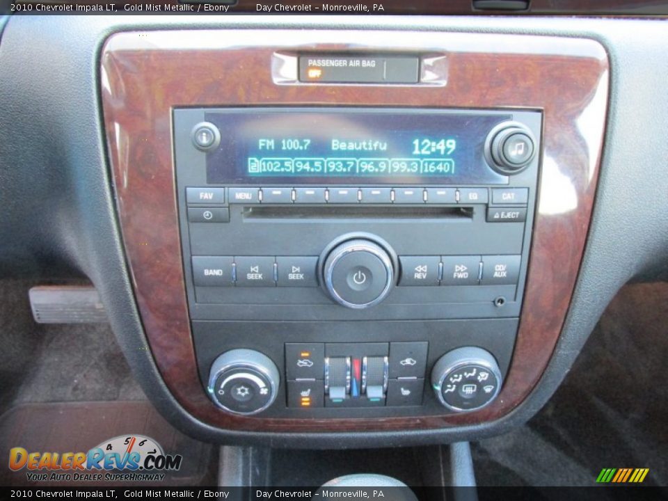 2010 Chevrolet Impala LT Gold Mist Metallic / Ebony Photo #29