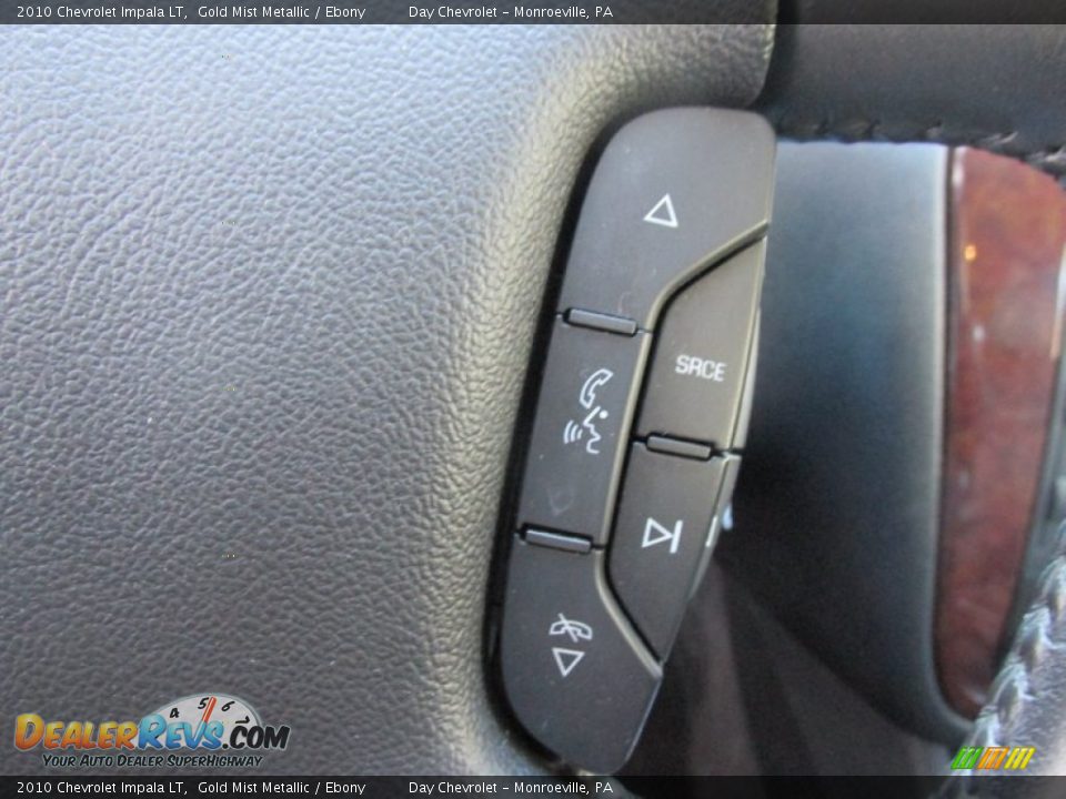 2010 Chevrolet Impala LT Gold Mist Metallic / Ebony Photo #32
