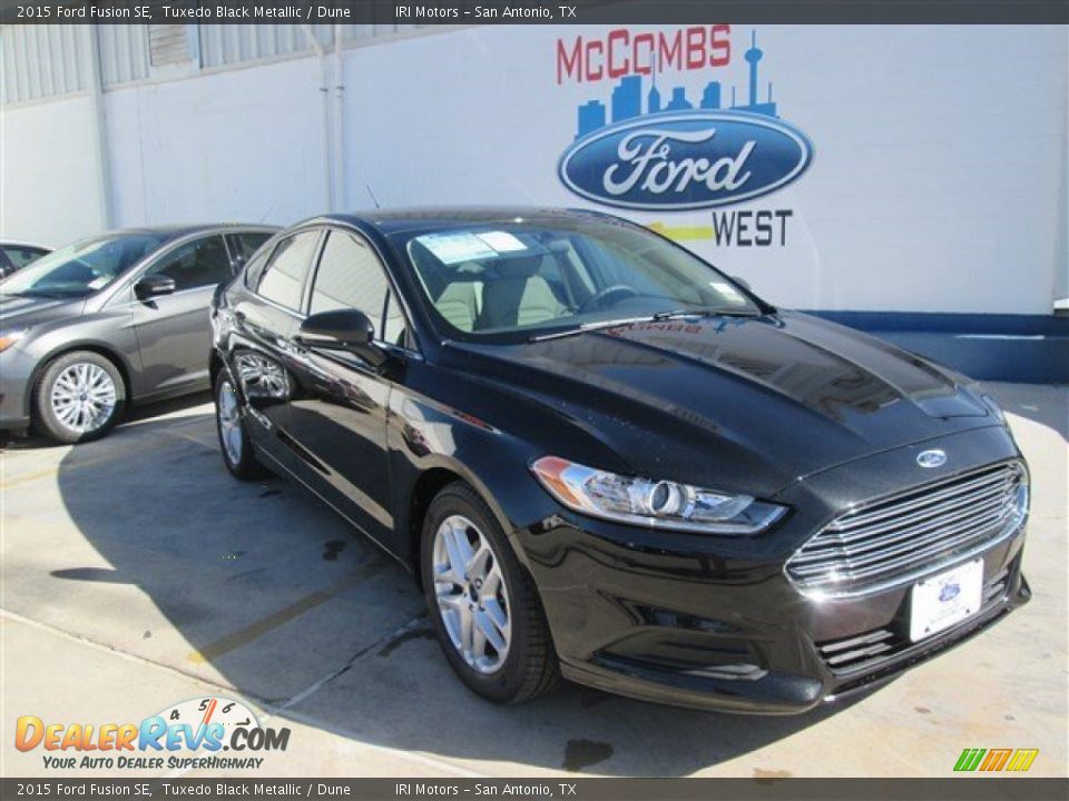 2015 Ford Fusion SE Tuxedo Black Metallic / Dune Photo #1