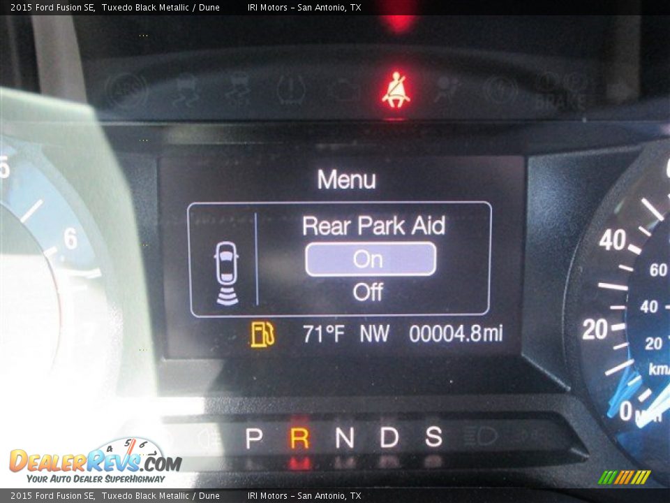 2015 Ford Fusion SE Tuxedo Black Metallic / Dune Photo #31