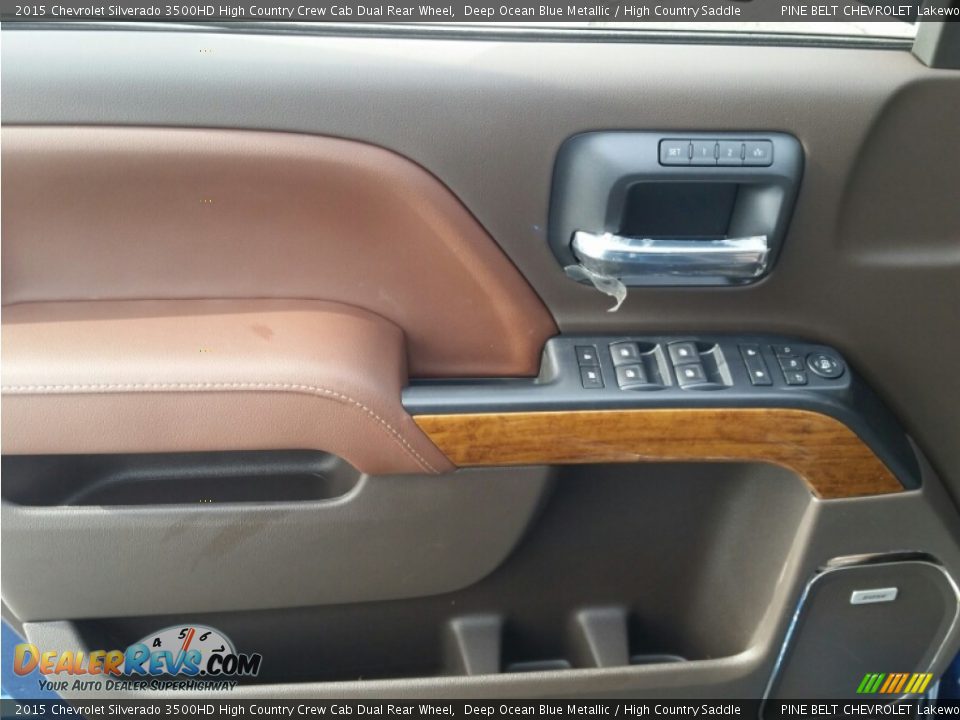 Door Panel of 2015 Chevrolet Silverado 3500HD High Country Crew Cab Dual Rear Wheel Photo #7