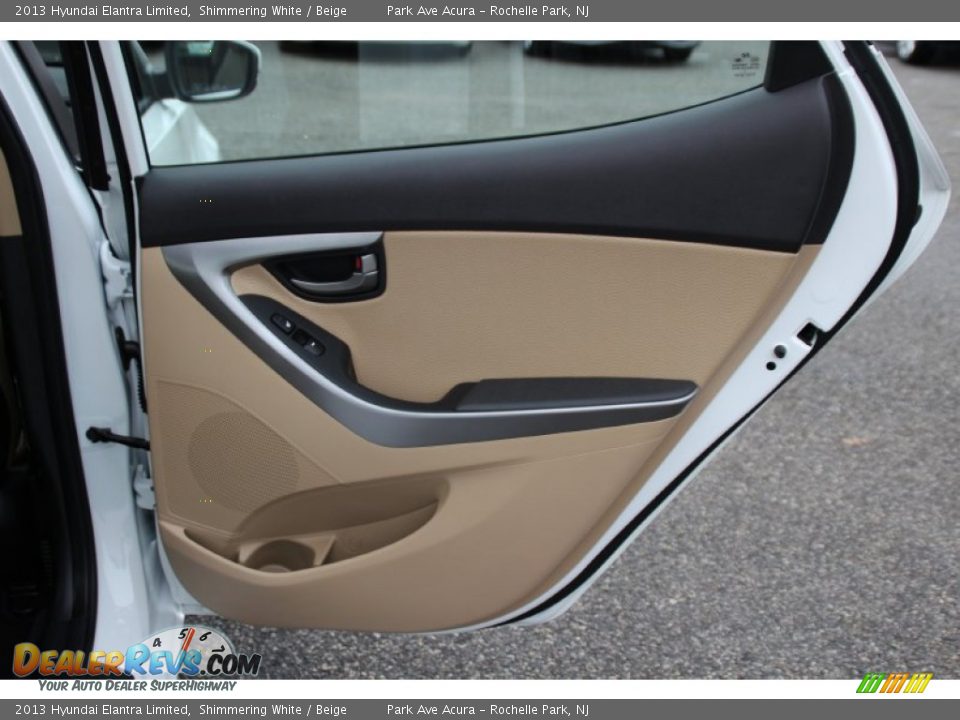 2013 Hyundai Elantra Limited Shimmering White / Beige Photo #25
