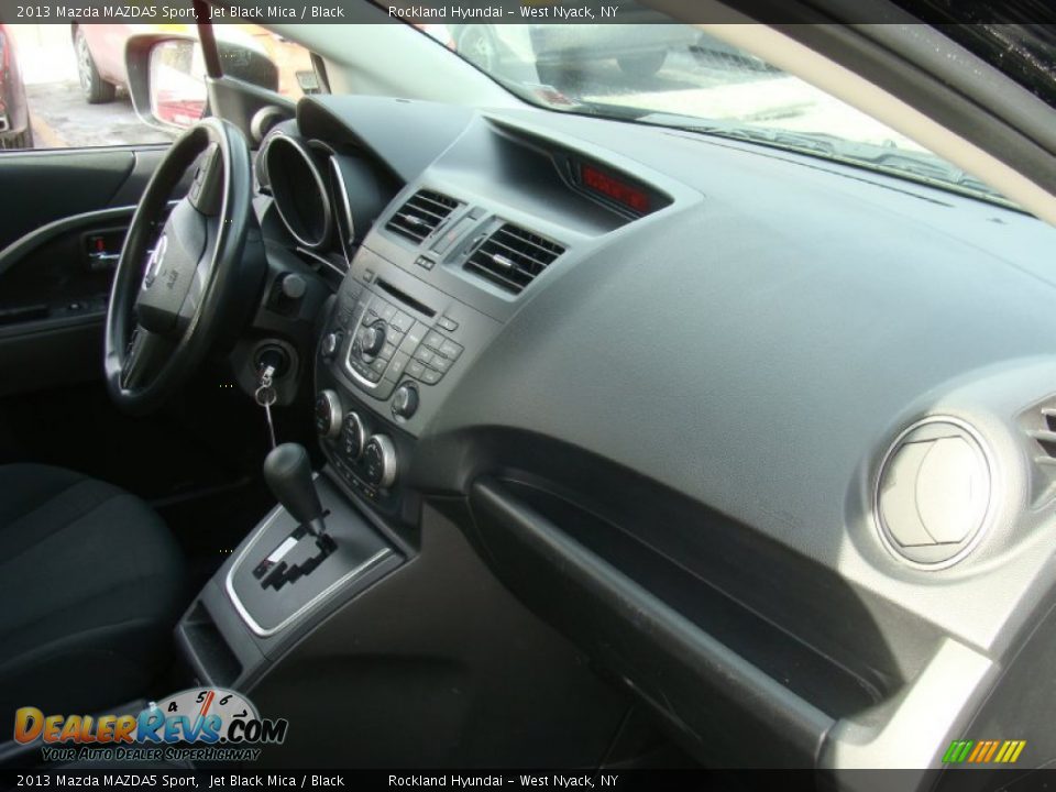 2013 Mazda MAZDA5 Sport Jet Black Mica / Black Photo #23