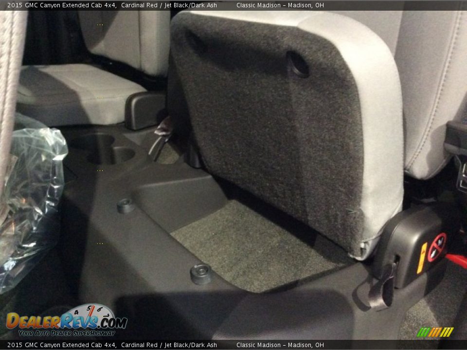 Rear Seat of 2015 GMC Canyon Extended Cab 4x4 Photo #7