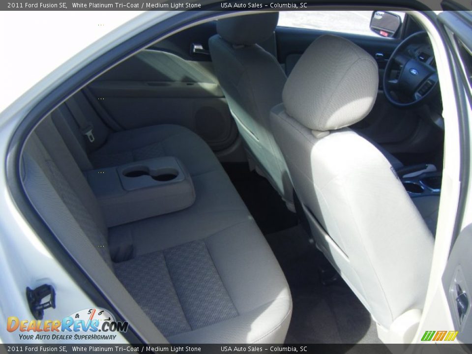 2011 Ford Fusion SE White Platinum Tri-Coat / Medium Light Stone Photo #13
