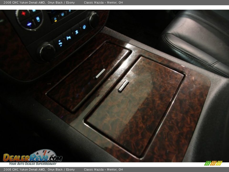 2008 GMC Yukon Denali AWD Onyx Black / Ebony Photo #12