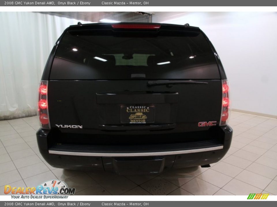 2008 GMC Yukon Denali AWD Onyx Black / Ebony Photo #17