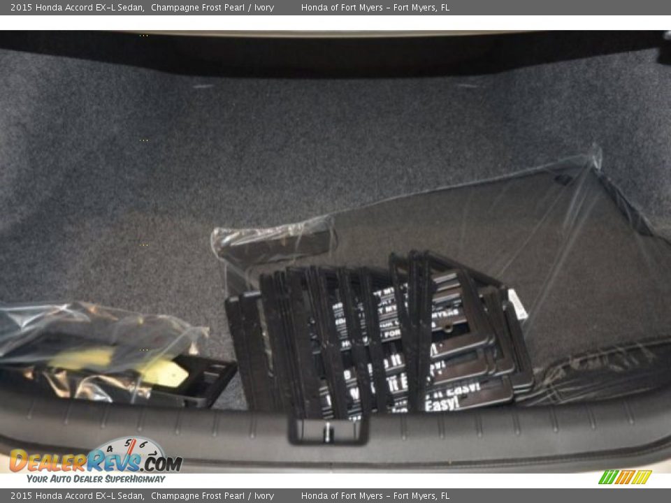 2015 Honda Accord EX-L Sedan Champagne Frost Pearl / Ivory Photo #27