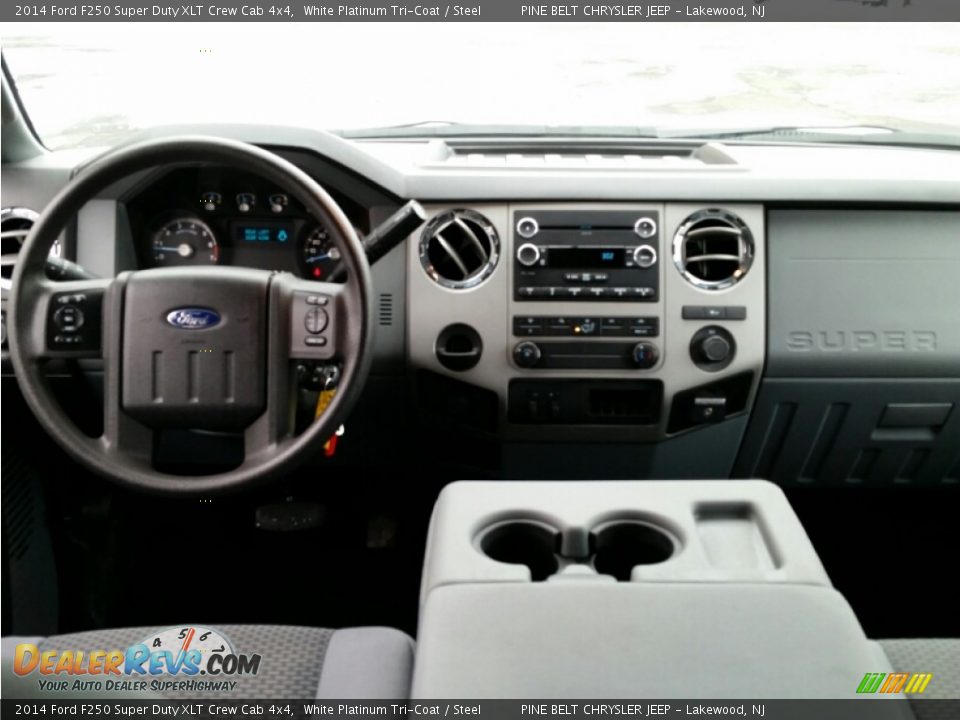 2014 Ford F250 Super Duty XLT Crew Cab 4x4 White Platinum Tri-Coat / Steel Photo #14