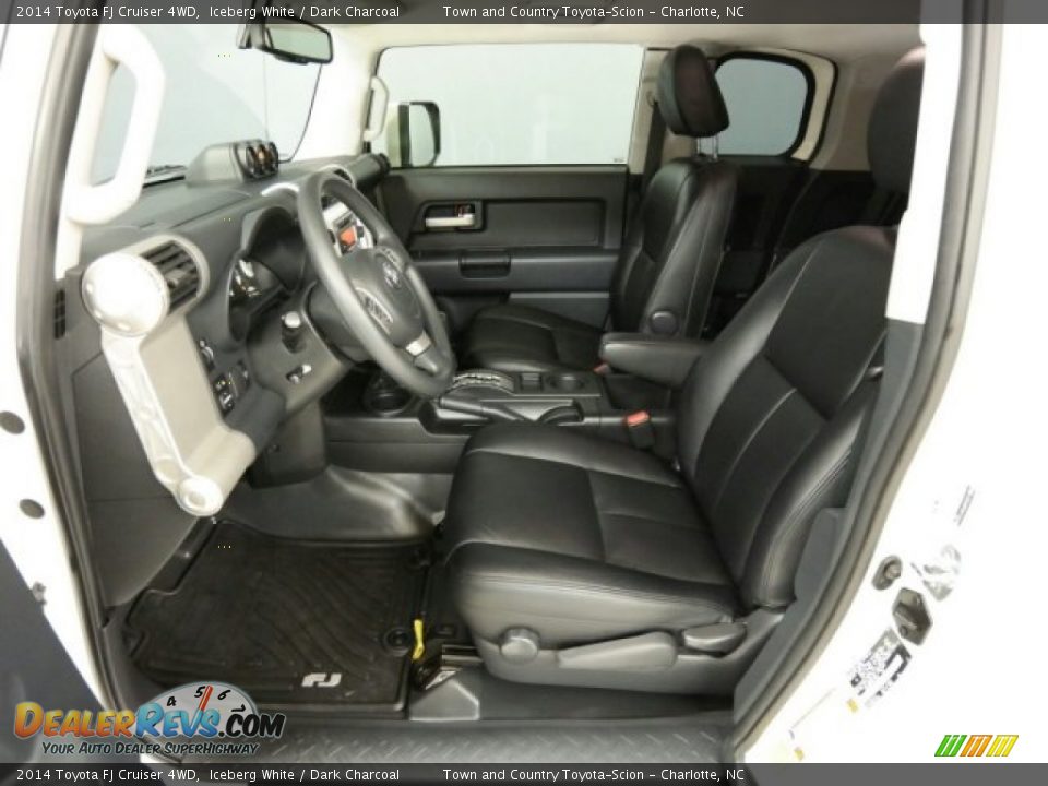 2014 Toyota FJ Cruiser 4WD Iceberg White / Dark Charcoal Photo #24