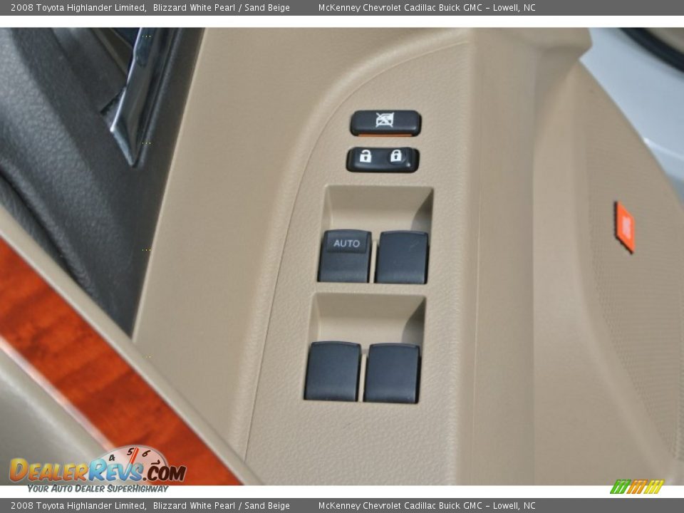 2008 Toyota Highlander Limited Blizzard White Pearl / Sand Beige Photo #12