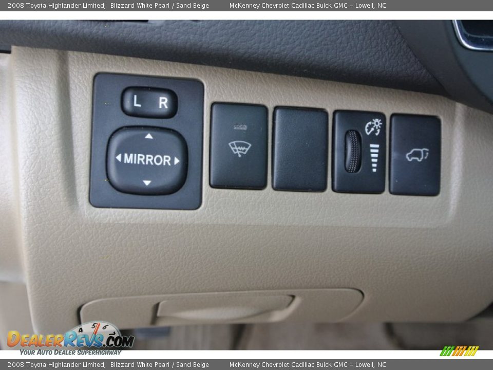 2008 Toyota Highlander Limited Blizzard White Pearl / Sand Beige Photo #15